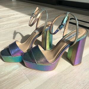 Steve Madden “Lessa” Multicolor Platform Sandals